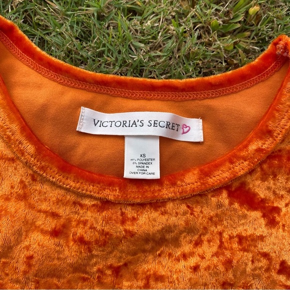 Vintage 90s Victoria’s Secret Orange Crushed Velvet Top - Picture 5 of 7